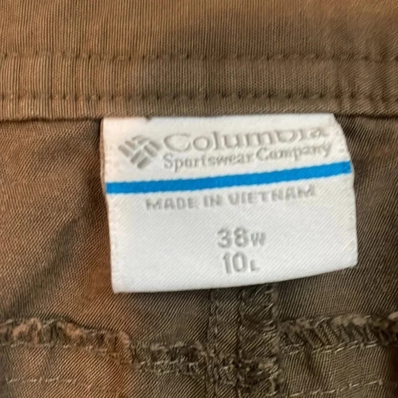 Columbia size 38W 10L shorts - Picture 2 of 5